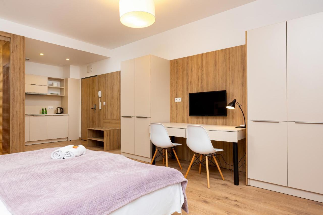 Wolska Residence Apartments With Parking By Noclegi Renters Warsaw Luaran gambar